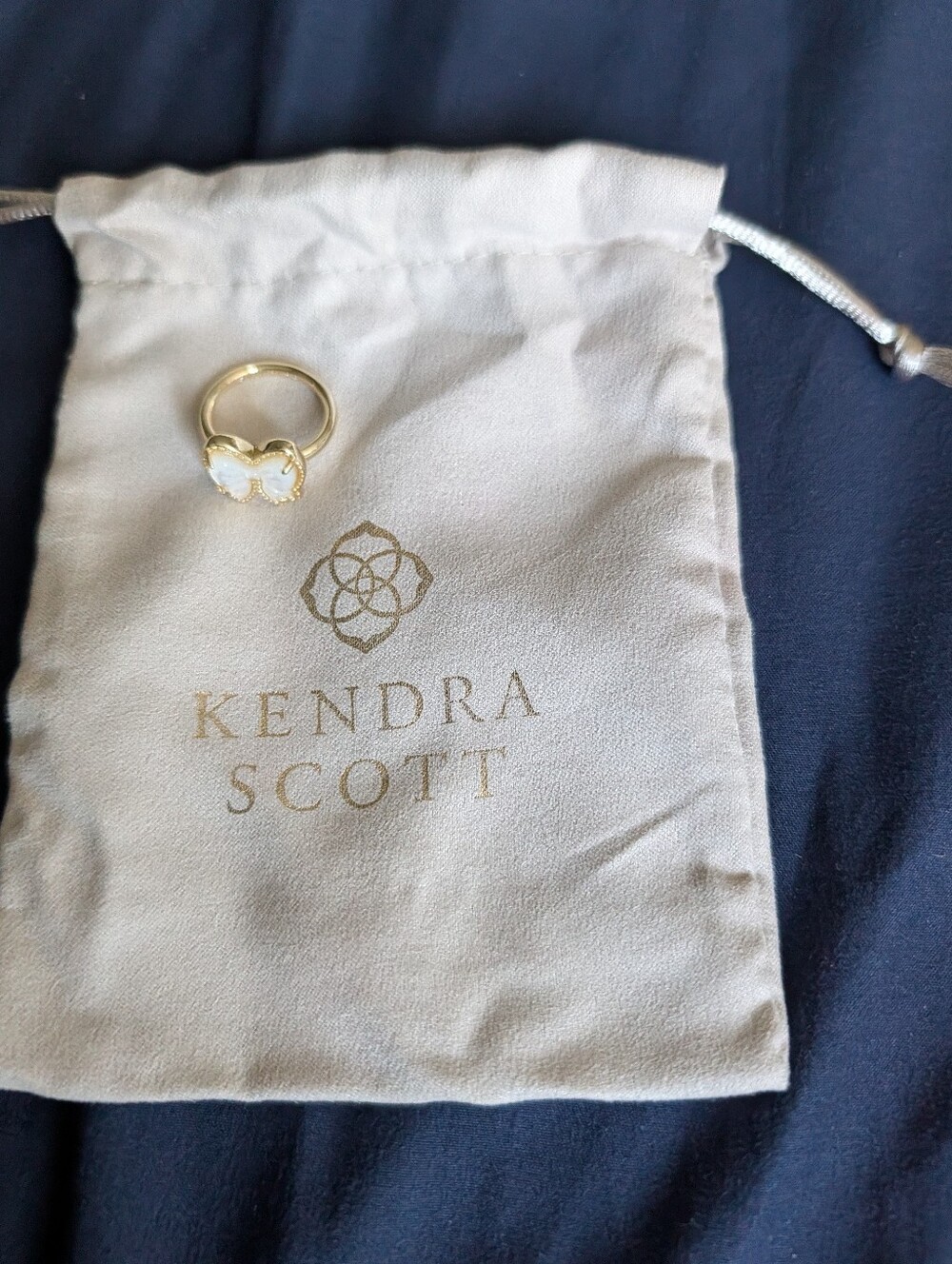 Kendra Scott Bow Gold Band Ring - Size 7
